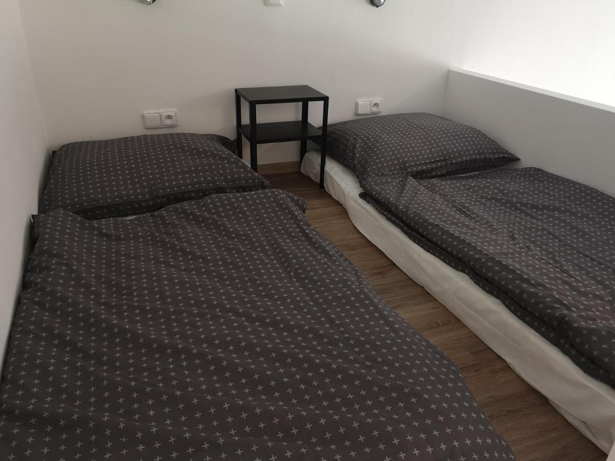 Fine Apartment In Centrum Of Slany With Aircondition Ngoại thất bức ảnh