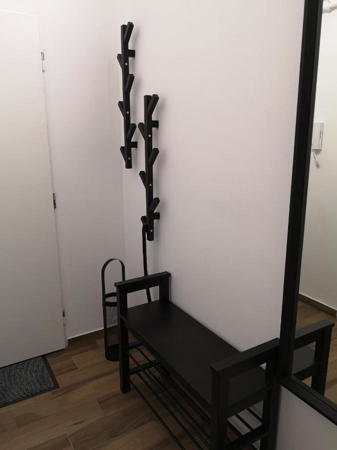 Fine Apartment In Centrum Of Slany With Aircondition Ngoại thất bức ảnh
